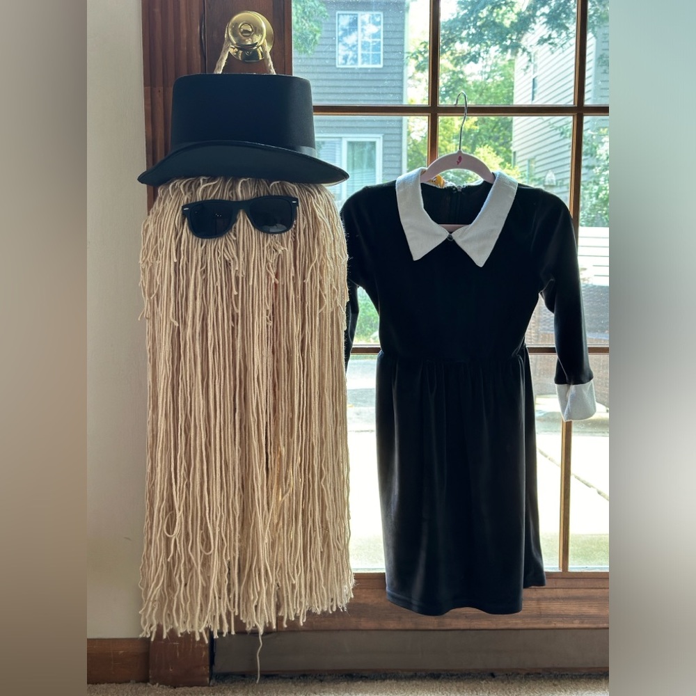 Wednesday Adam kids Halloween costume DIY Cousin Itt Treat Bucket.